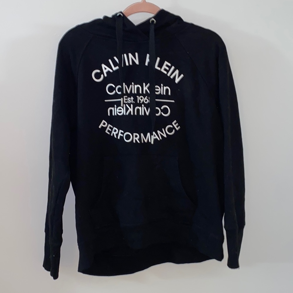 Calvin Klein Hoodie🖤🤍